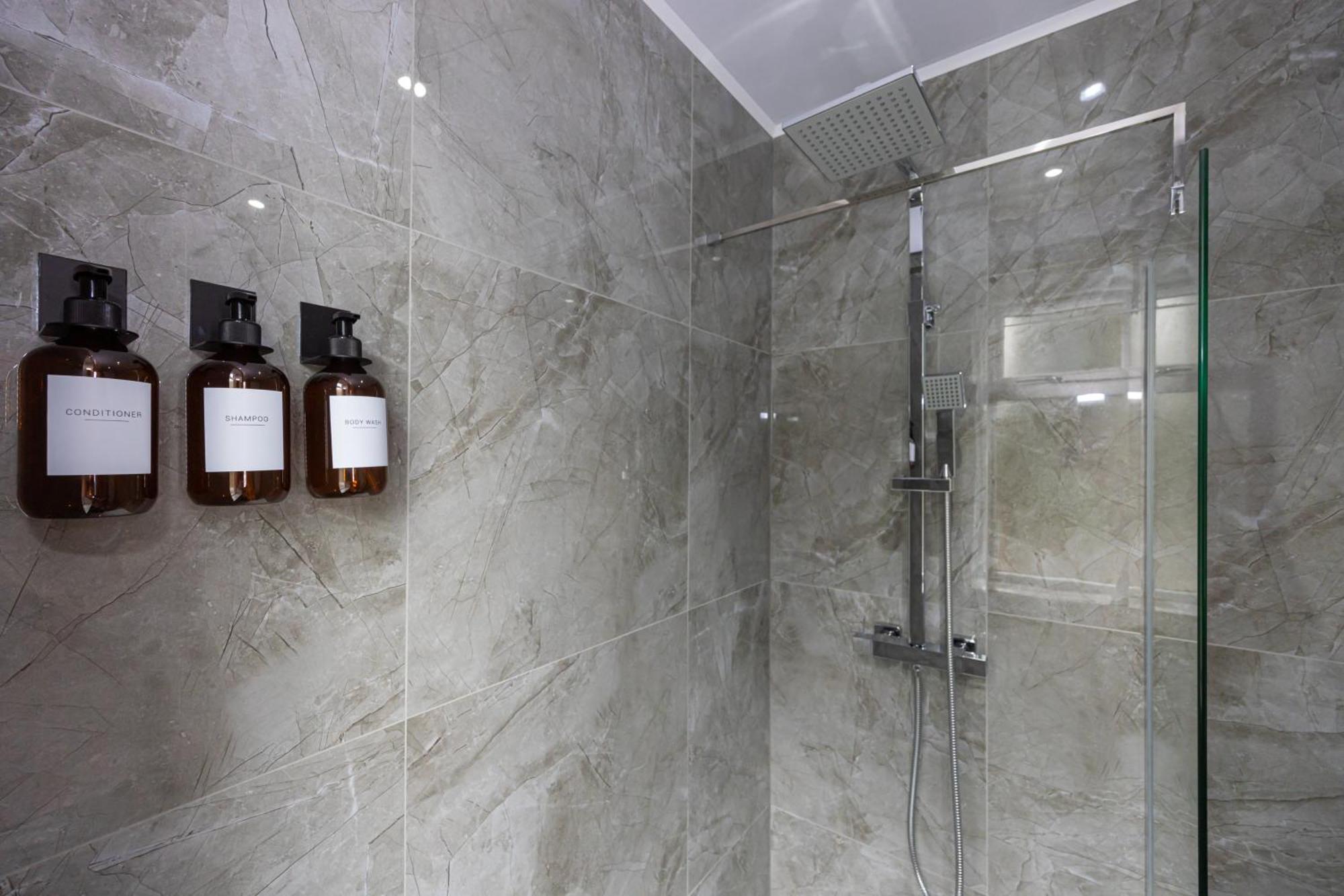 The Kent- Luxury Rooms Manchester Exterior photo